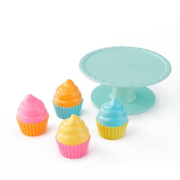 NWT Target Bullseye Playground Cupcake Play Set, 1 Stand & 4 Cupcakes - Picture 1 of 3